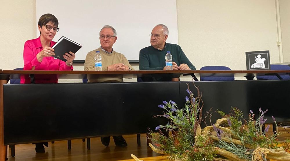 Imagen Luis Manuel Casáus presenta el libro '444 días tras las huellas del Bandido Cucaracha'