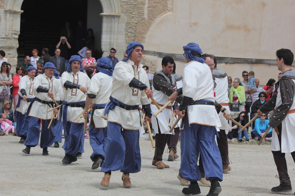 Imagen El dance de Robres actúa en Zaragoza el Día de Aragón